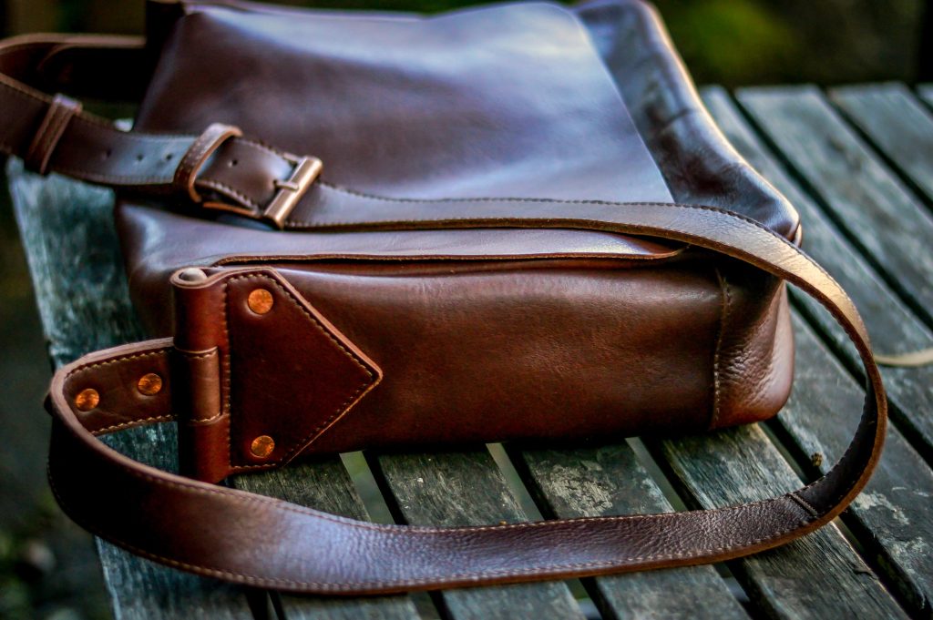 coyote thunder field bag laying on the side